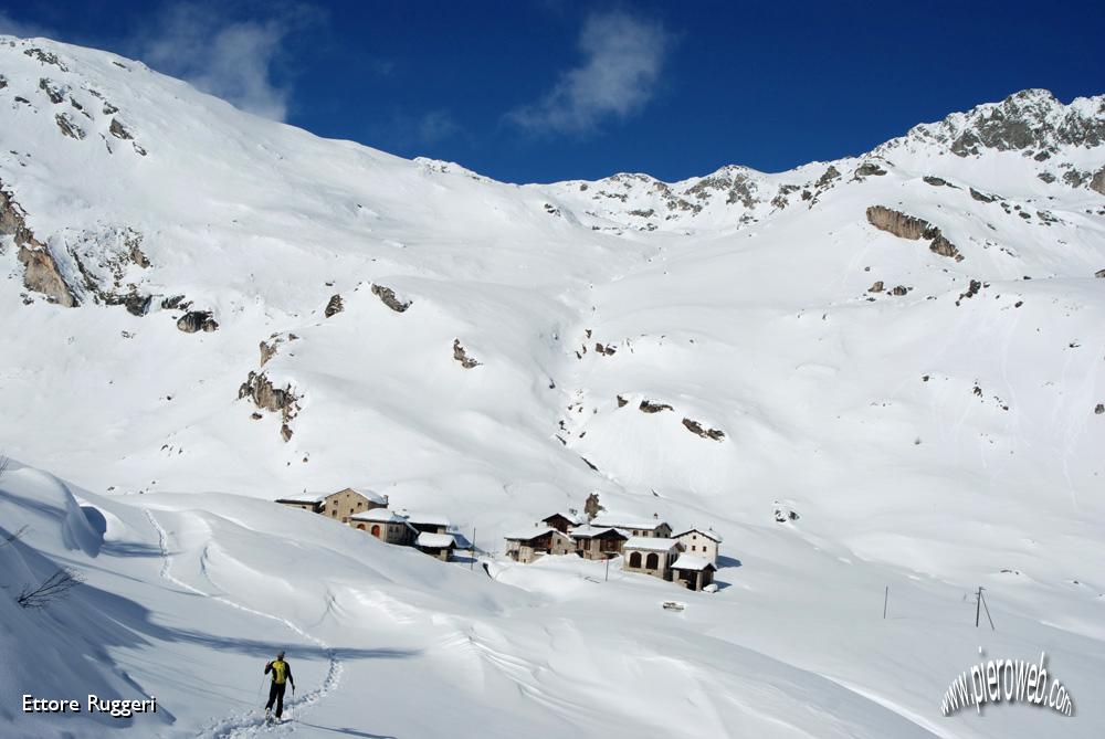 14 - con gli sci verso Blaunca.JPG